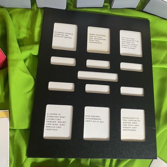 1985 VTG Board Game Out of Context - Picture 3 of 13